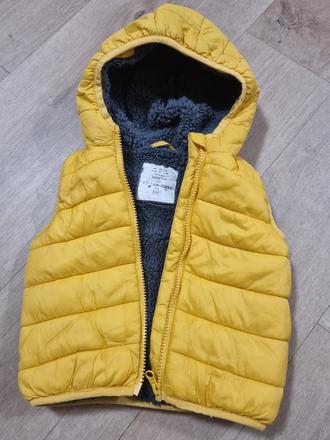 Žltá hrubšia vesta, f&f,86