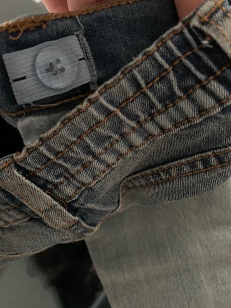 Slim dievčenské rifle 104, 104