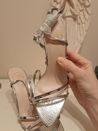 Strieborné sandále 38, 38