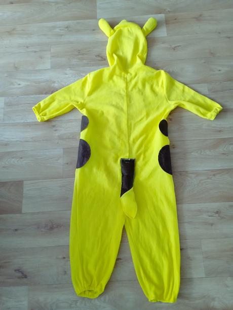 Kostým / overal pikaču, 