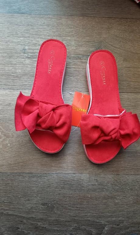 Nové červené šľapky veľ. 41, 41