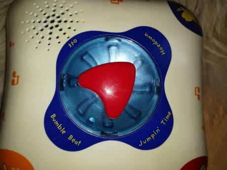 Hudobná hračka neurosmith, 