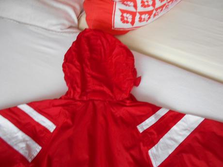 Nepremokavá bunda 128/134, 128