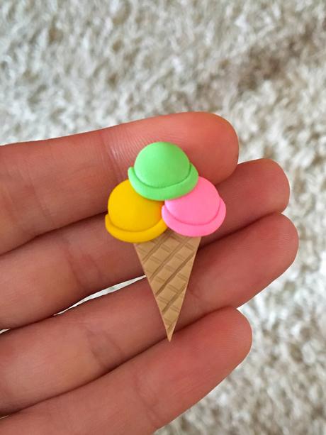 Handmade brošňa - zmrzlina,