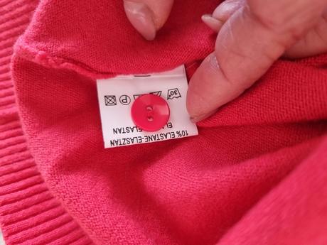 Koralový svetrík s čipkou a kamienkami 38, 38