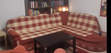 Predam rohovu sedacku, 