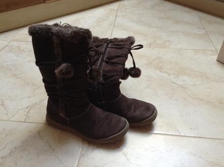 Cizmicky, deichmann,33