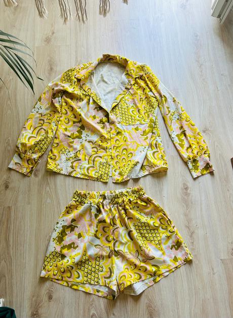 Krásny letný komplet značky green apple, 