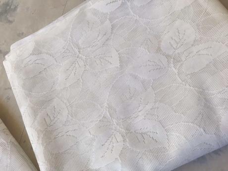 Vkusná záclona 2 ks, 