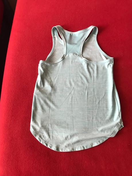 Tielko dievcenske, zn. decathlon, decathlon