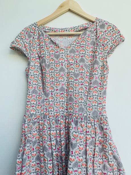 Romantické šaty na kojenie, s