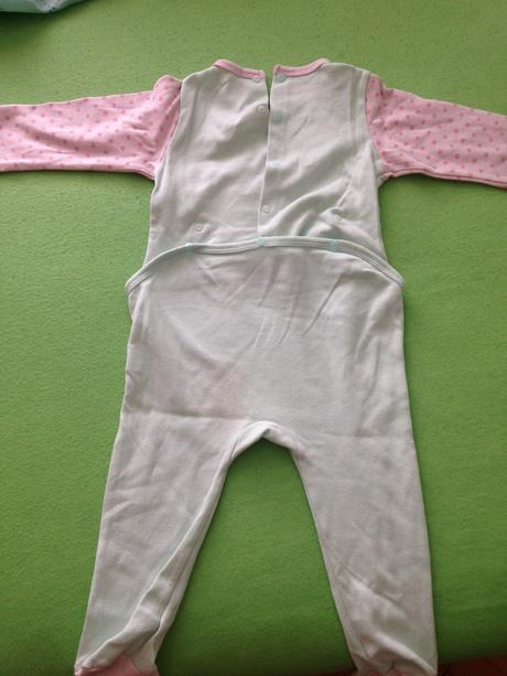 Pastelove pyzamko, 80