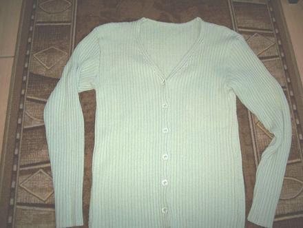 Sveter na gombíky, s