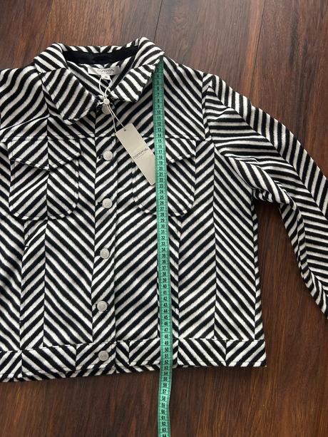 Prechodná bunda, 38