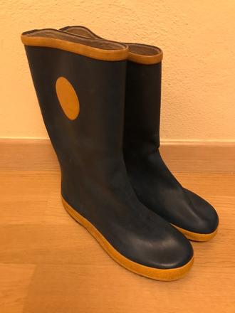Retro gumené čižmy, 31