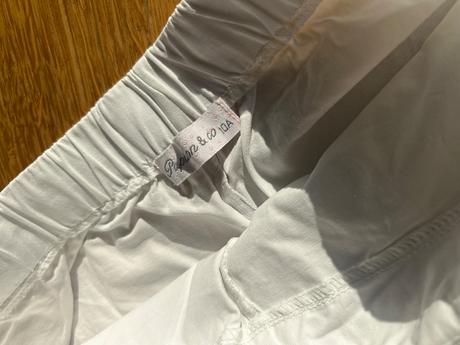 Dievcenske platene sortky, 146