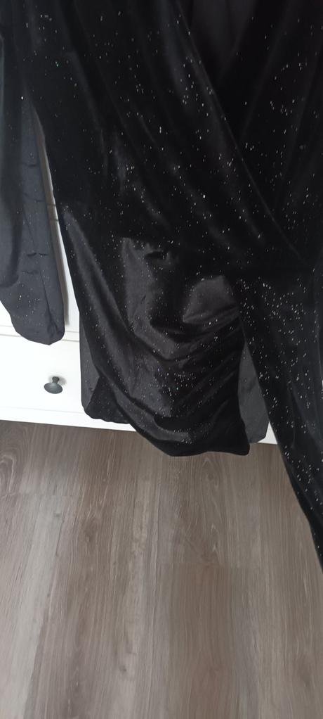 Cierne nenosene saty so striebristymi odleskami, mohito,m