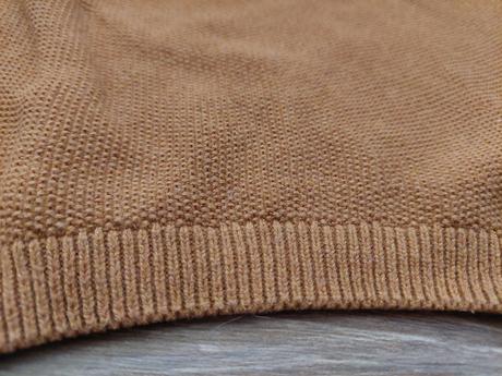 Pulover č.104, next,104