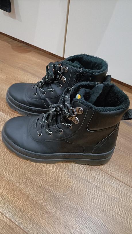 Pekne čižmy pre chalana, h&m,32