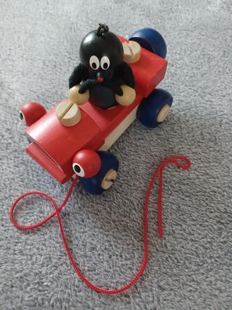 Krtko a autíčko na ťahanie,