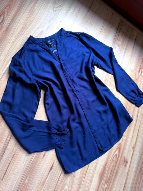 Tmavomodrá blúzka, f&f,s