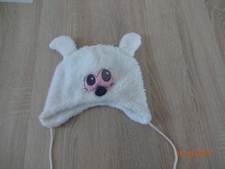 Biela čiapočka 12- 18 na zimu, 86