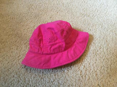 Klobúčik benetton, benetton,92
