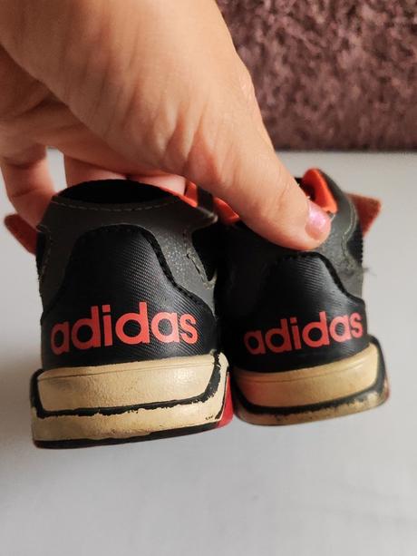 Vyššie tenisky, adidas,21