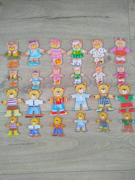 Drevene obliekacie puzzle mackovia,