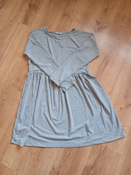 Sivé teplákové šaty, l