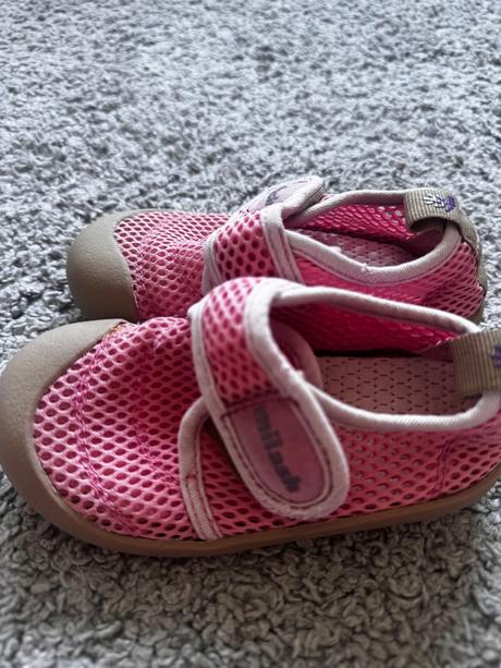Milash fun shoes 23, 23