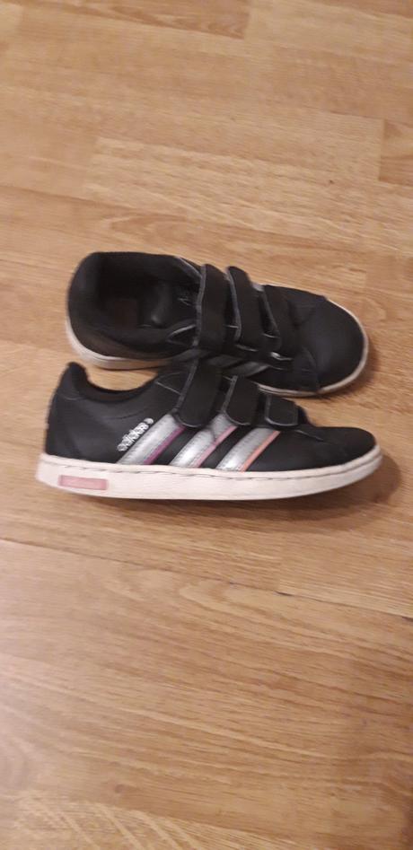 Adidas botasky vel.29, adidas,29
