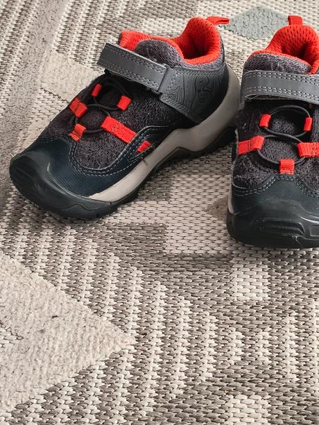 Botasky quechua 25, decathlon,25