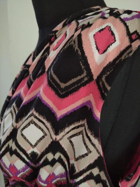 38-42, zaujímavé ľahučké šaty, 40