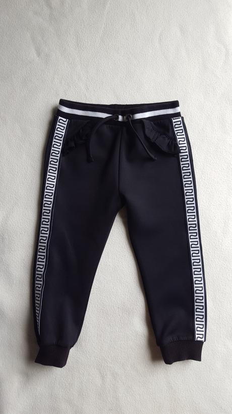 Nohavice river island vel,2-3 roky, river island,98