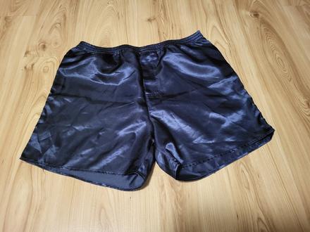 Saténové trenky, 56