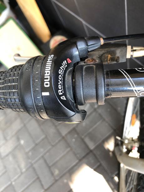 Dámsky horský bicykel, 20