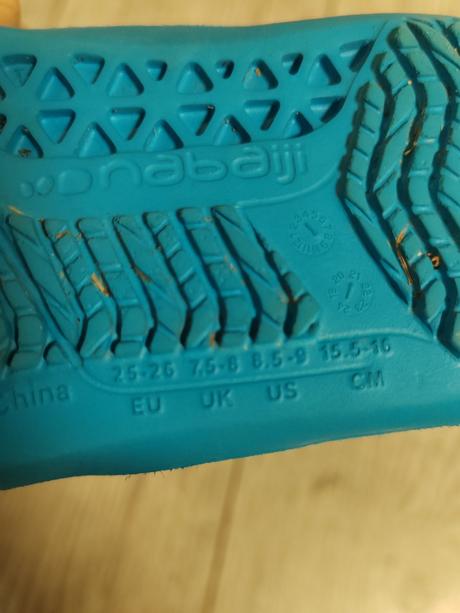 Slapky k bazenu nabaiji 25/26, nabaiji,25