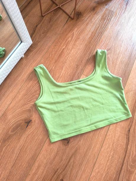 Zelený crop top, s