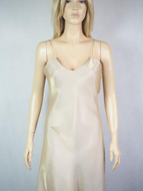 Kvalitné spoločenské šaty lulu h. paris, 38