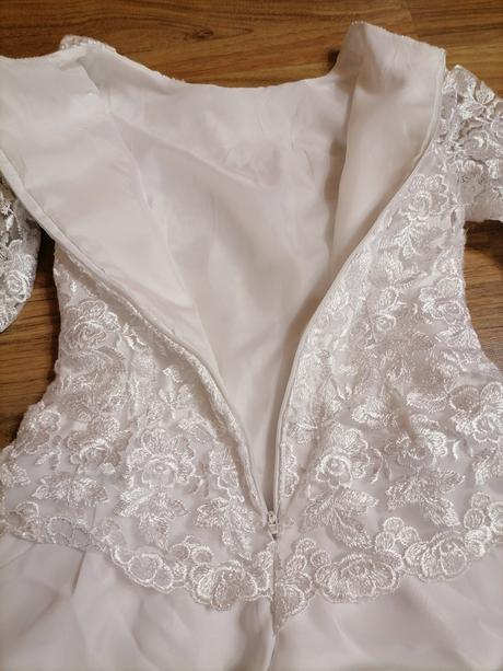 Šaty na 1.sv.prijimanie, 140