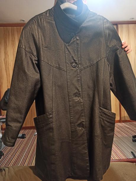 Kvázi kožený kabatik, 46