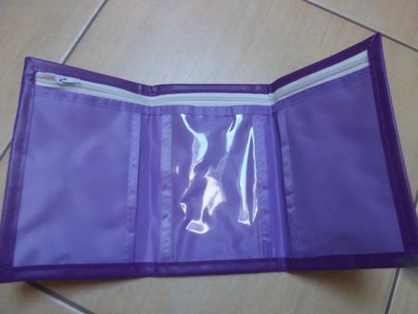 Peňaženka violetta, 