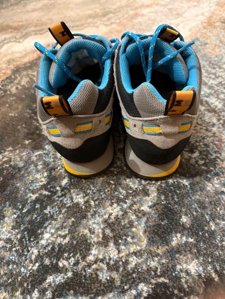 Garmont turisticke topanky, 39