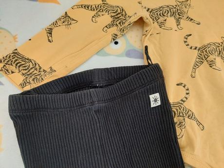 Body mačky + vrubkované legíny veľ.74, lindex,74