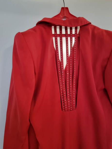 Sako s dekorovanym chrbtom, m