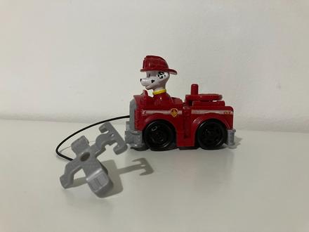 Plastové naťahovacie hasičské autíčko marshall, 