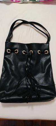 Kabelka so strapcami, 