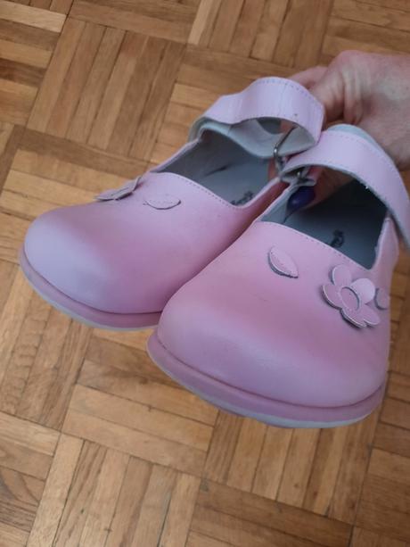 Dievčenské poltopánky, 35