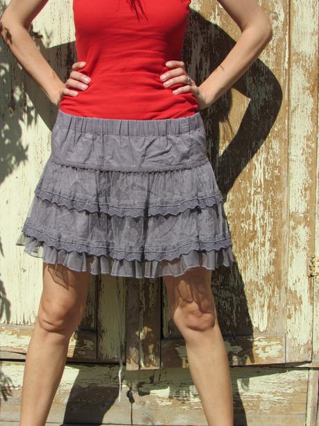 Krajková suknička, sisley,m